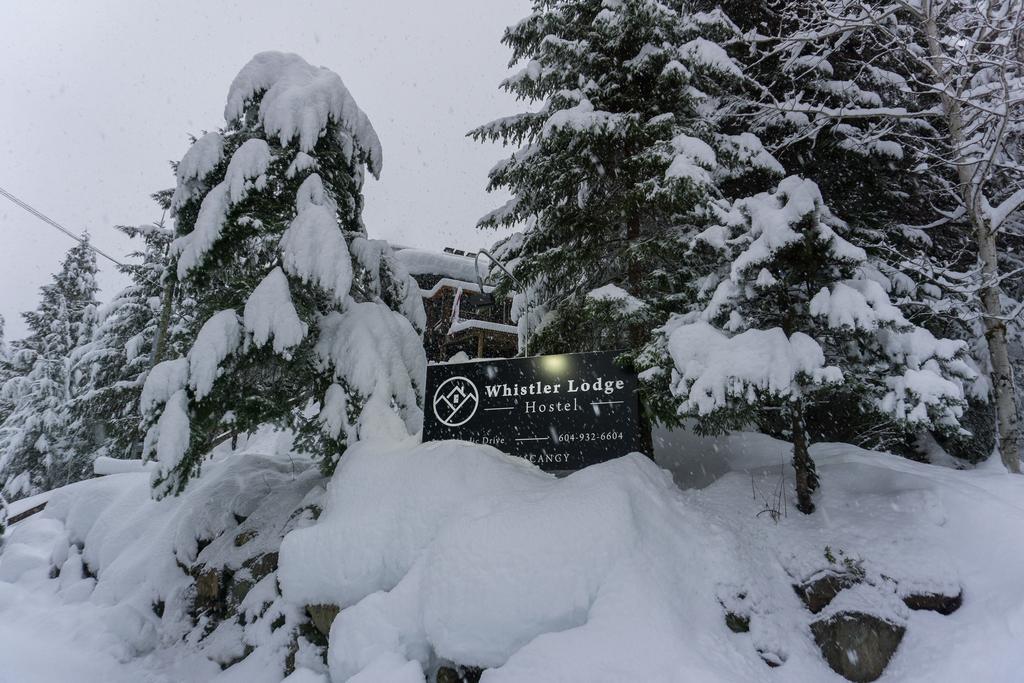 Ubc Whistler Lodge Exteriör bild