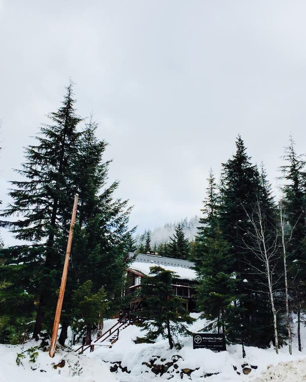 Ubc Whistler Lodge Exteriör bild