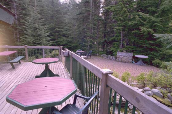 Ubc Whistler Lodge Exteriör bild